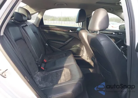 2014 Volkswagen Passat 2.0L Tdi Sel Premium from USA, damaged, VIN 1VWCN7A32EC112799